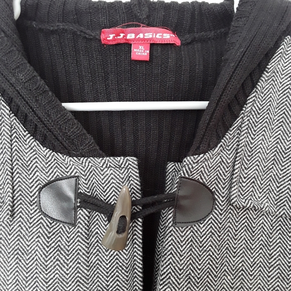 Button Up Hooded Jacket - Picture 2 of 3